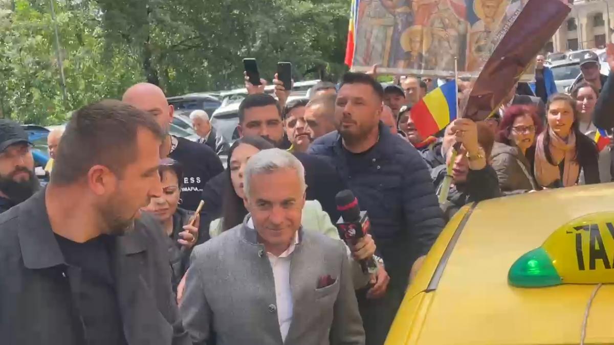 calin georgescu a fost la parchetul general pentru audieri dupa ce a citat din corneliu zelea codreanu
