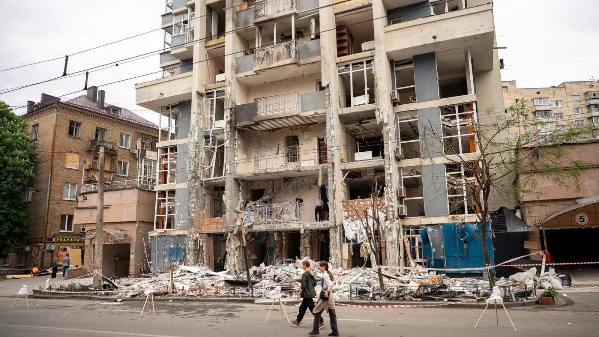 cnn rusia dezlantuie teroarea asupra civililor ucraineni pentru a face sa para ca e pe cale sa castige razboiul inainte de negocieri