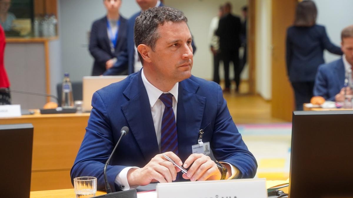 tanczos barna avertizeaza plata salariilor si a pensiilor majorate anul trecut o provocare uriasa pentru buget