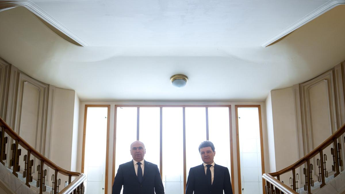 joi incep discutiile pentru masurile de austeritate bolojan vrea cresteri de taxe kelemen se opune ar insemna tensiuni in societate