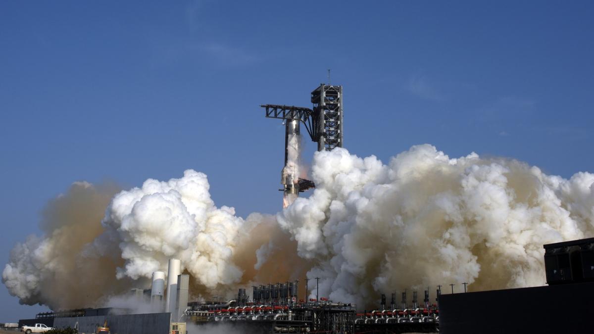spacex a pierdut contactul cu racheta starship in timpul celui de al noualea zbor de testare