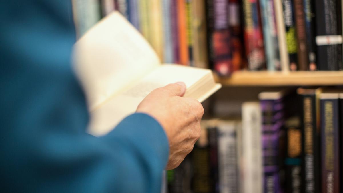 cenzura cartilor comandata de kremlin autorii care au ajuns pe lista neagra a regimului de la moscova