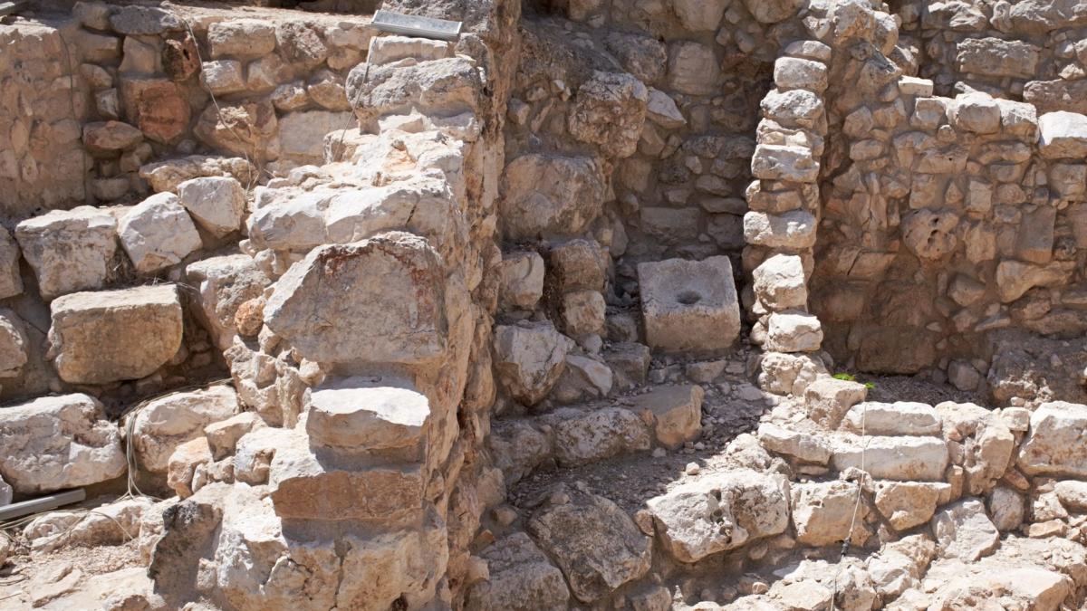 descoperire rara la ierusalim doua inele vechi de peste 2 000 de ani dezvaluie un capitol istoric necunoscut