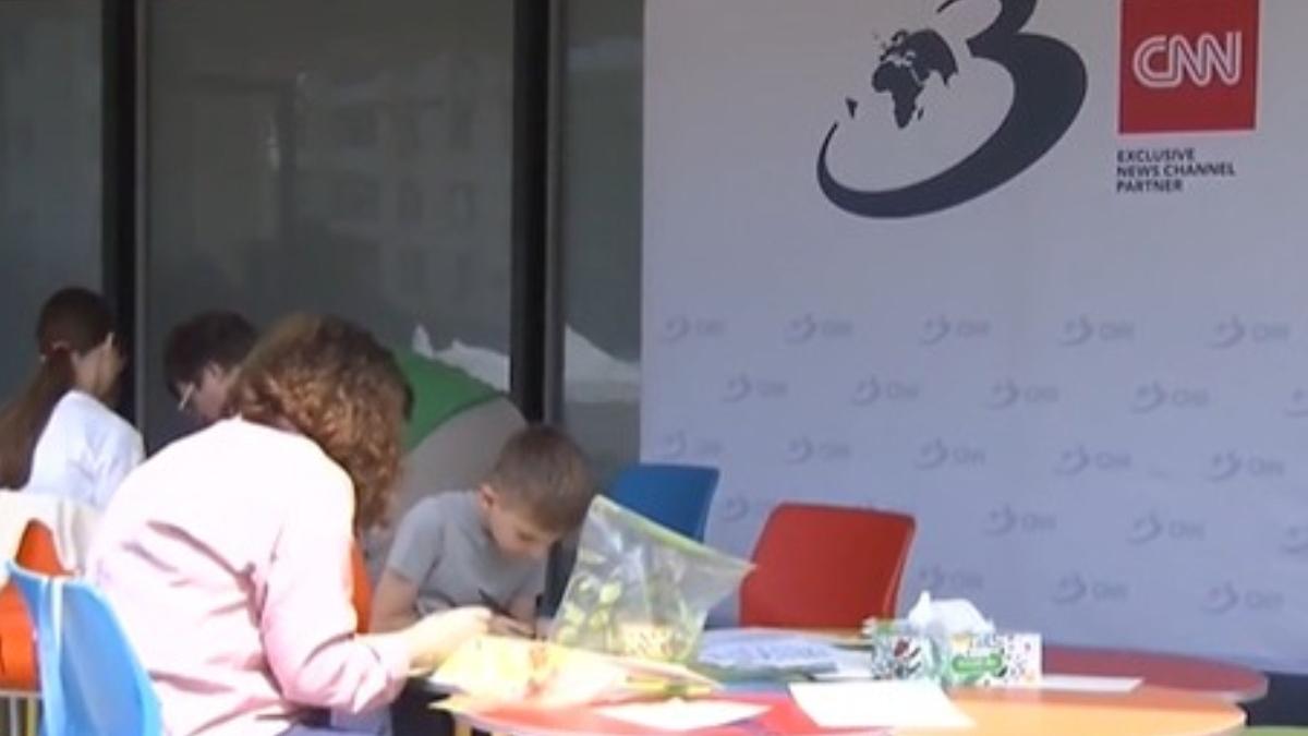 de ziua copilului cei mici au mers la teatrul national marin sorescu din craiova la tabara de genii romania inteligenta