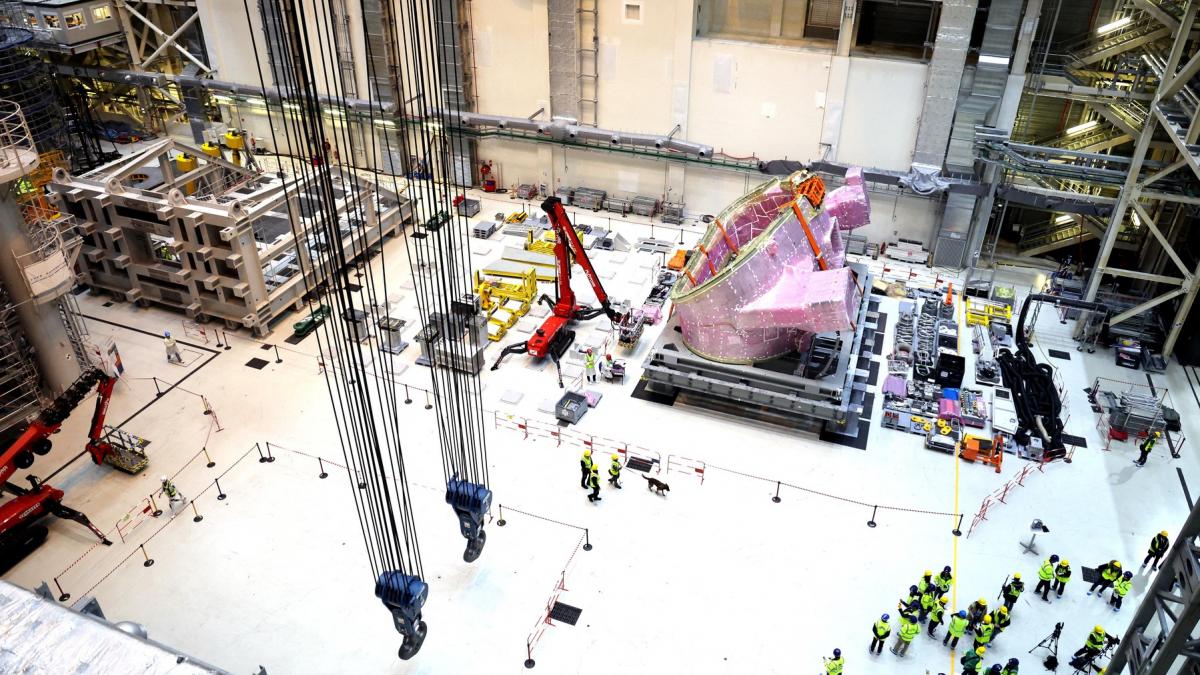 sua a creat un monstru un magnet de 18 metri a fost trimis in franta pentru a alimenta inima reactorului de fuziune iter sua a creat un monstru un magnet de 18 metri a fost trimis in franta pentru a alimenta inima reactorului de fuziune iter