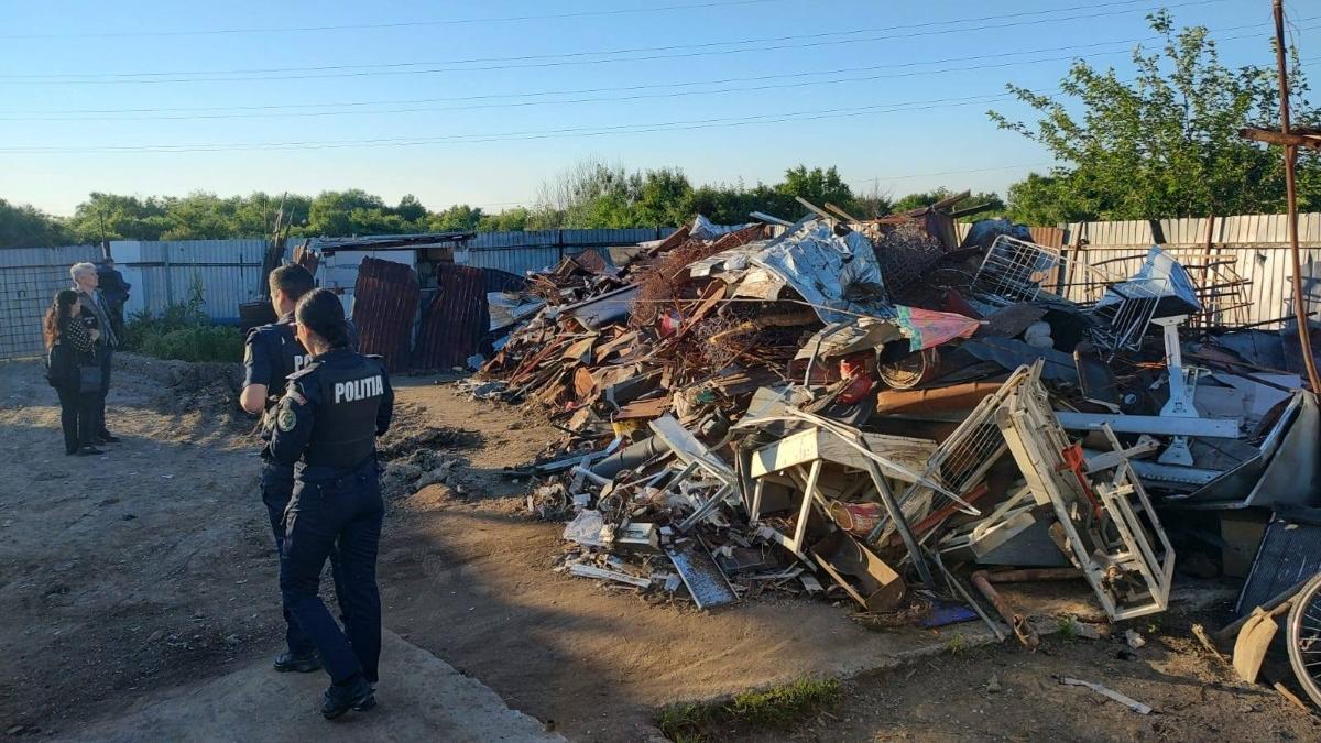 descinderi la mafia deseurilor din dambovita perchezitii pentru arderea ilegala a gunoaielor daca arzi deseuri faci puscarie
