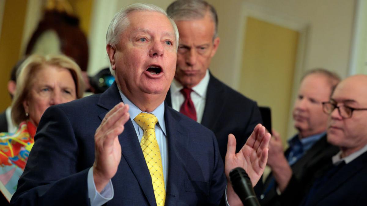 posibila schimbare de abordare la washington cel mai important aliat al lui trump in senat spune ca rusia nu e interesata de pace