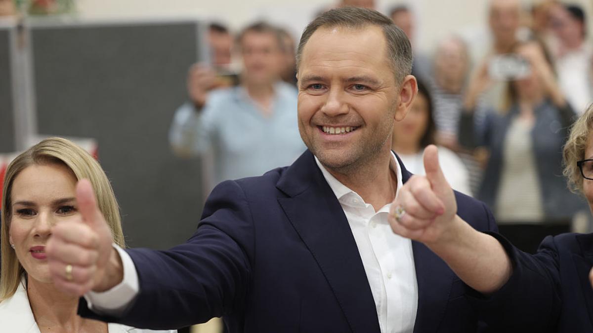 karol nawrocki presedintele ales al poloniei ii raspunde lui nicusor dan la felicitari