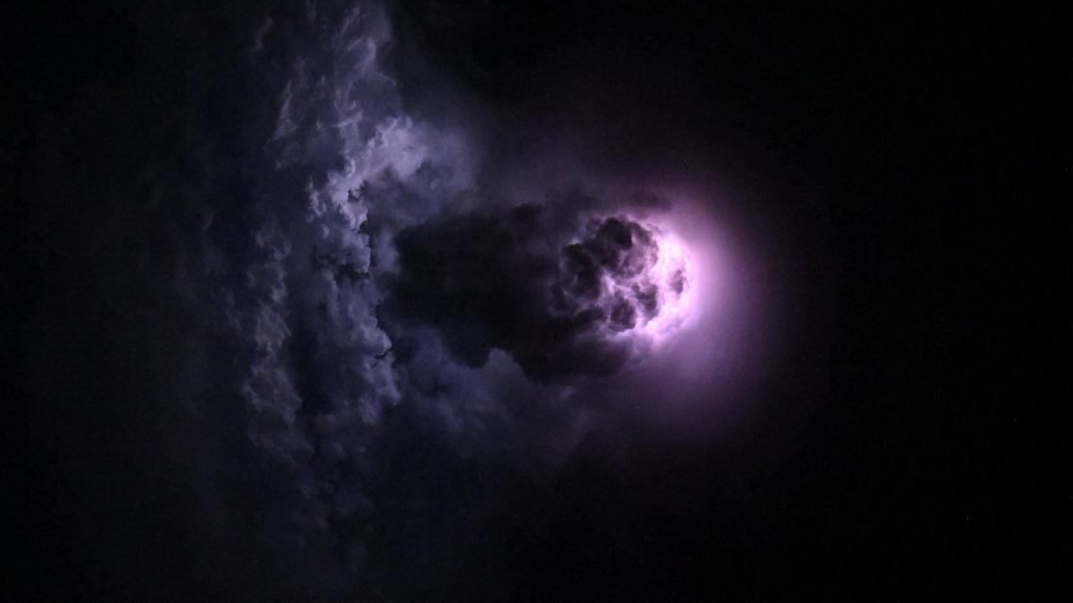 astronautii dezvaluie frumusetea uluitoare a fulgerelor vazute din spatiu