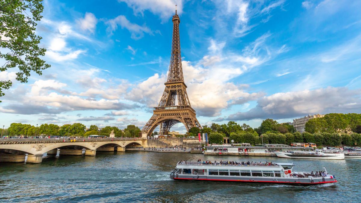 sena nu va mai fi doar un simplu fluviu ci va avea si drepturi parisul vrea sa ii acorde personalitate juridica