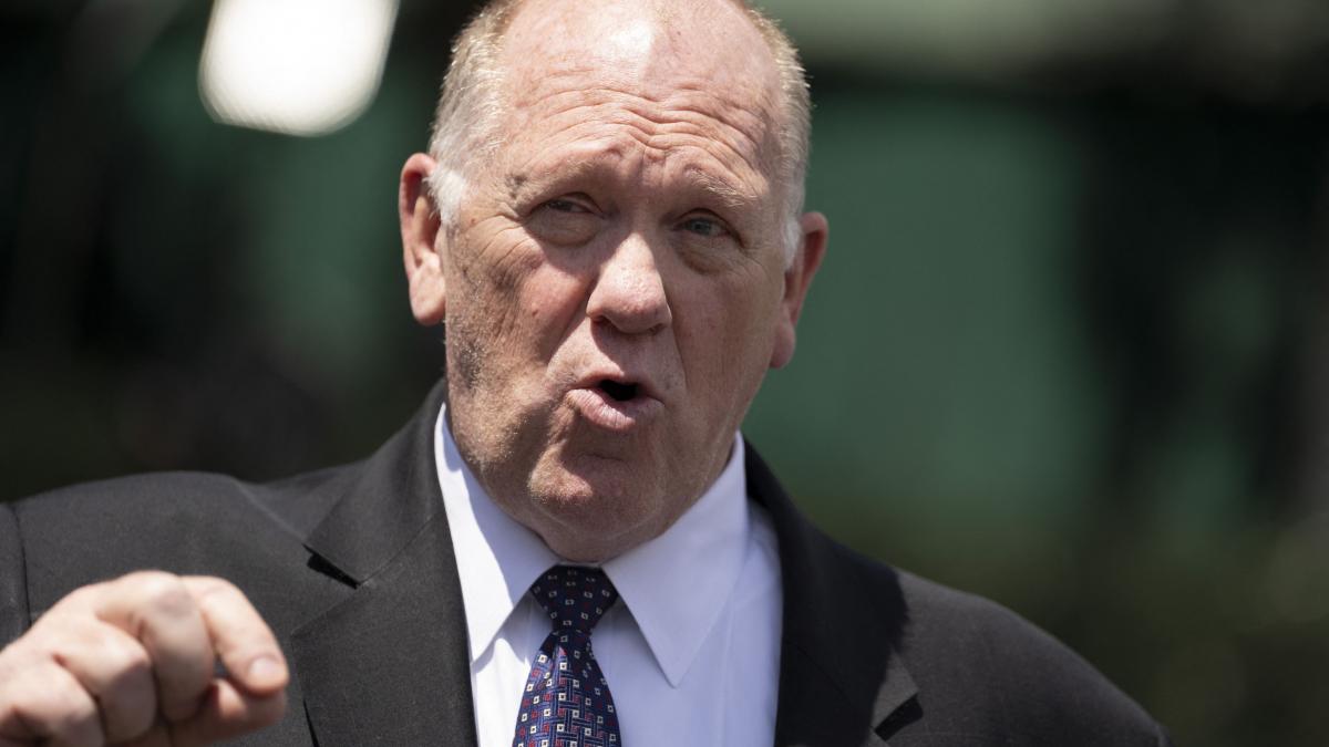 tarul frontierelor numit de trump ameninta oficialii din california cu inchisoarea daca se opun raidurilor anti imigratie