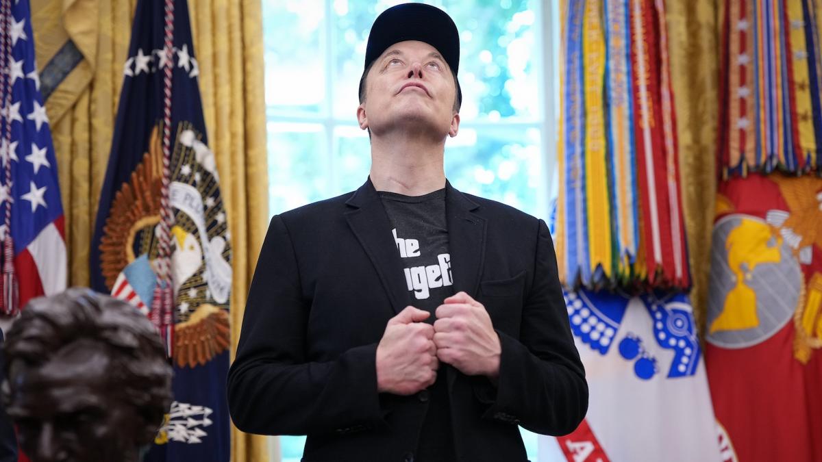 de ce elon musk considera ca marte este singura optiune viabila pe termen lung pentru umanitate