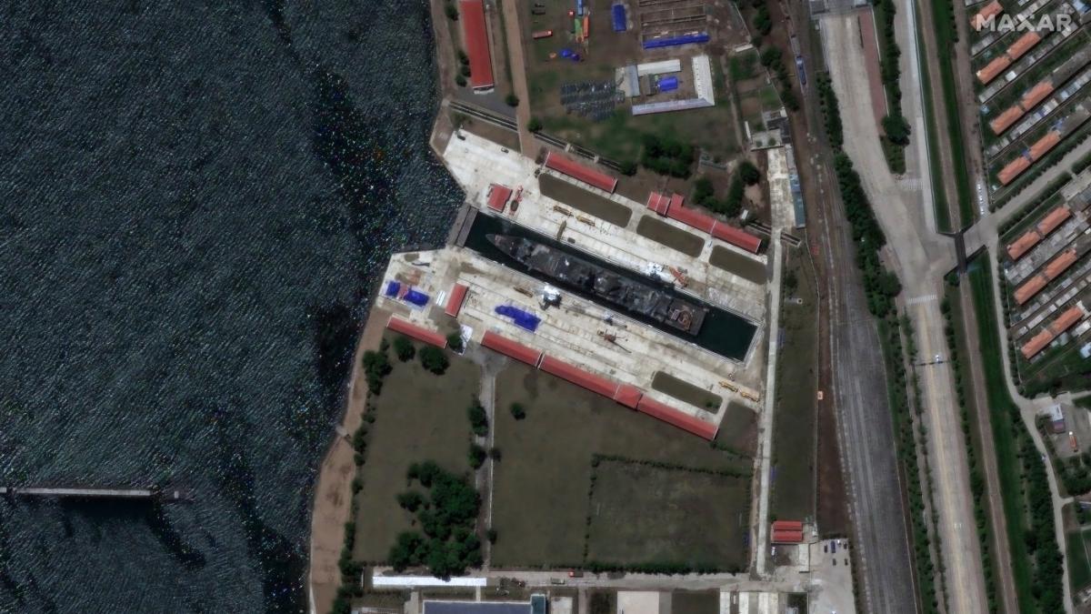 nava coreea de nord