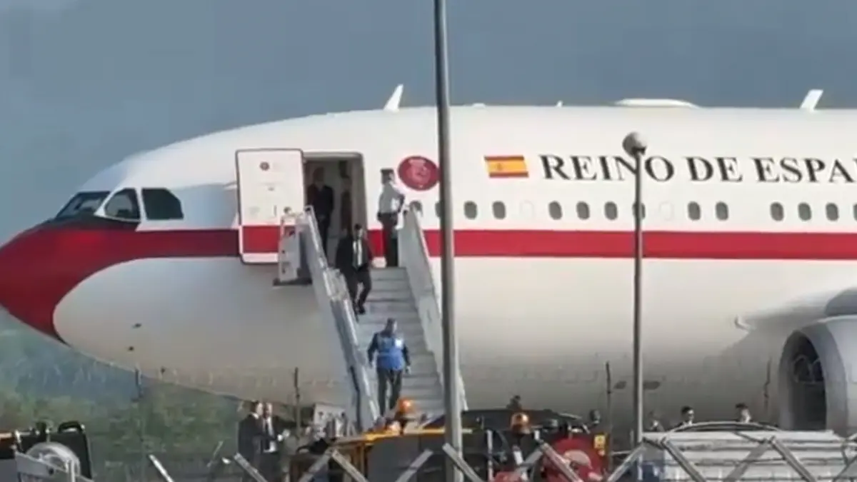 regele felipe al spaniei a ajuns in romania este primul inalt demnitar de stat primit de presedintele nicusor dan