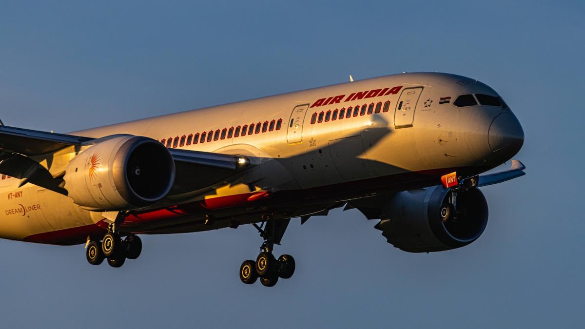 avionul boeing 787 nu s a prabusit niciodata pana astazi expert in aviatie trebuie sa aflam daca a fost o intentie criminala