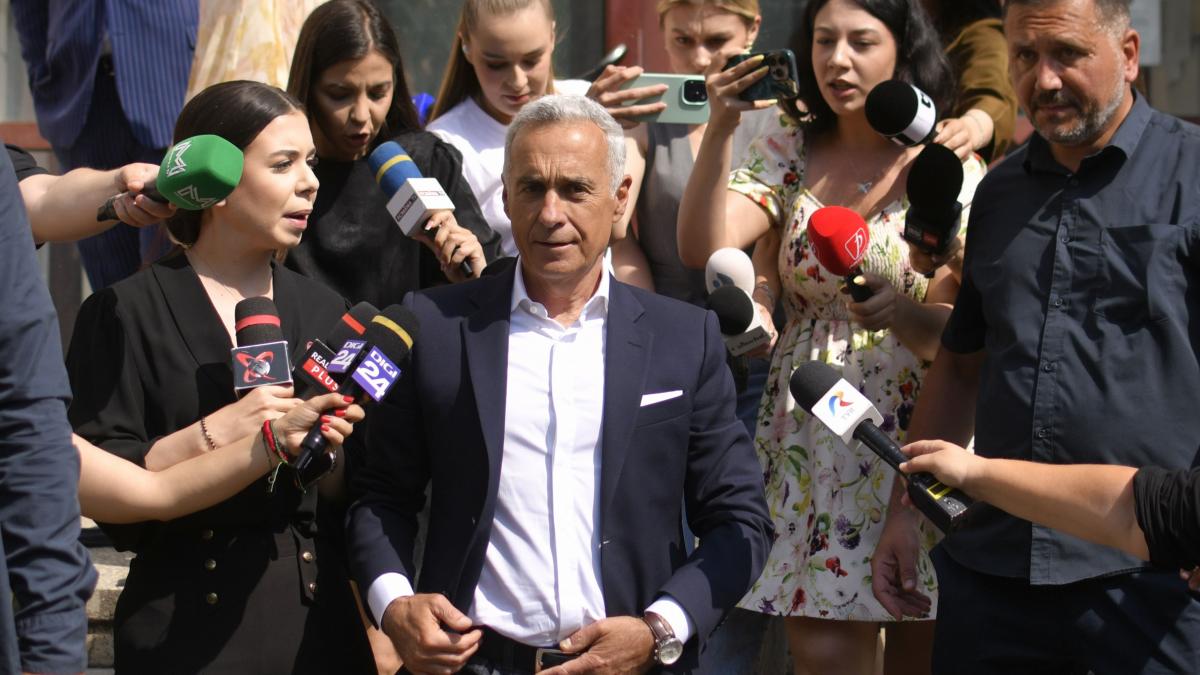 calin georgescu spune ca e hartuit pieleanu in continuare isi construieste candidatura pentru peste 4 ani si ceva la presedintie