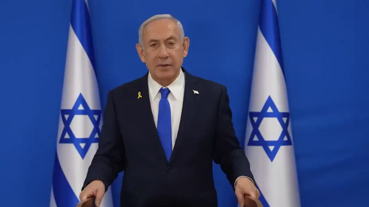 netanyahu il ridica in slavi pe trump si incearca sa l convinga sa intre in razboi cu iranul dusmanul nostru e dusmanul vostru
