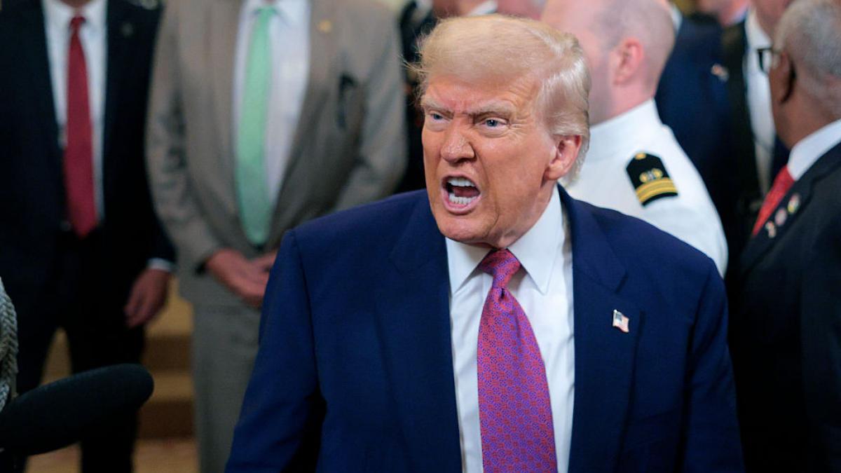 trump ameninta iranul daca suntem atacati in vreun fel fortele armate se vor abate asupra voastra la niveluri nemaivazute pana acum