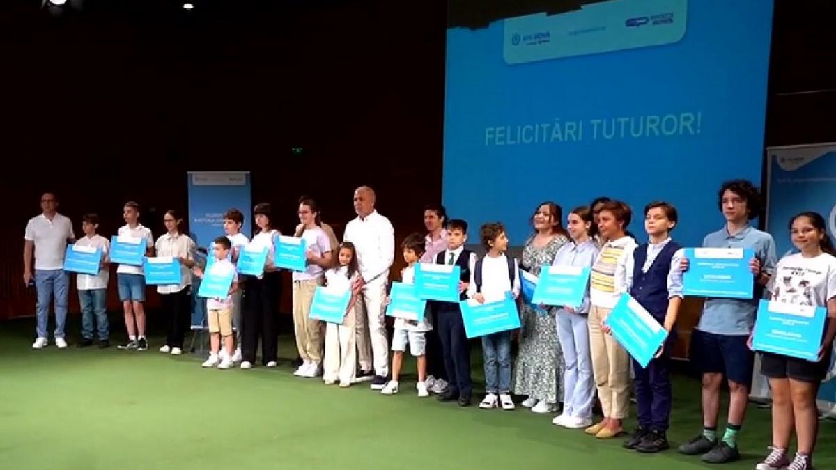 noile generatii implicate in salvarea mediului inconjurator elevii au fost premiati alaturi de dascali la olimpiada natura dintre ape