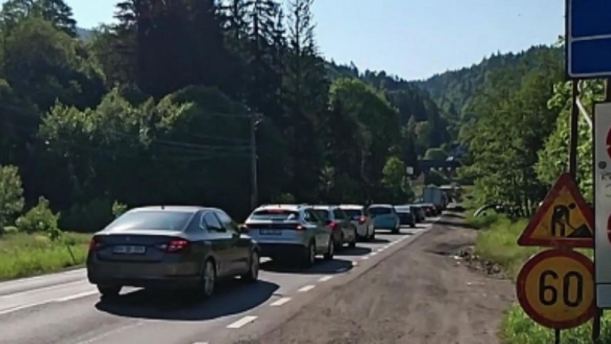 restrictii de circulatie pe dn1 la predeal pentru 2 saptamani din cauza unor lucrari ruta ocolitoare pe care o pot folosi soferii
