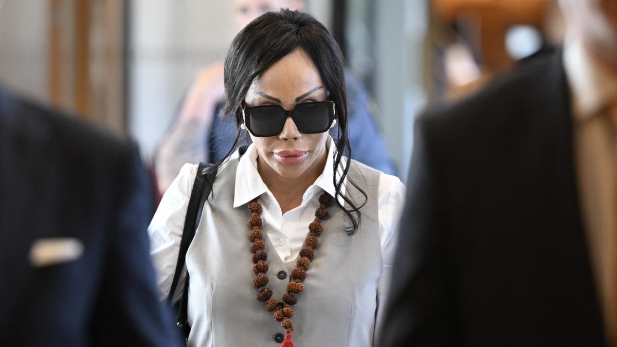 ce a patit regina gunoaielor din suedia dupa ce a aruncat sute de mii de tone de deseuri toxice a fost ca o schema piramidala