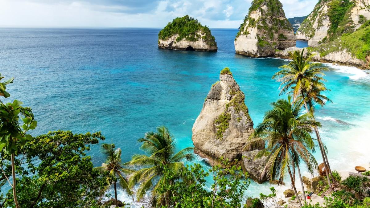 atentionare de calatorie pentru romanii care merg in indonezia o noua eruptie vulcanica afecteaza insulele flores si bali