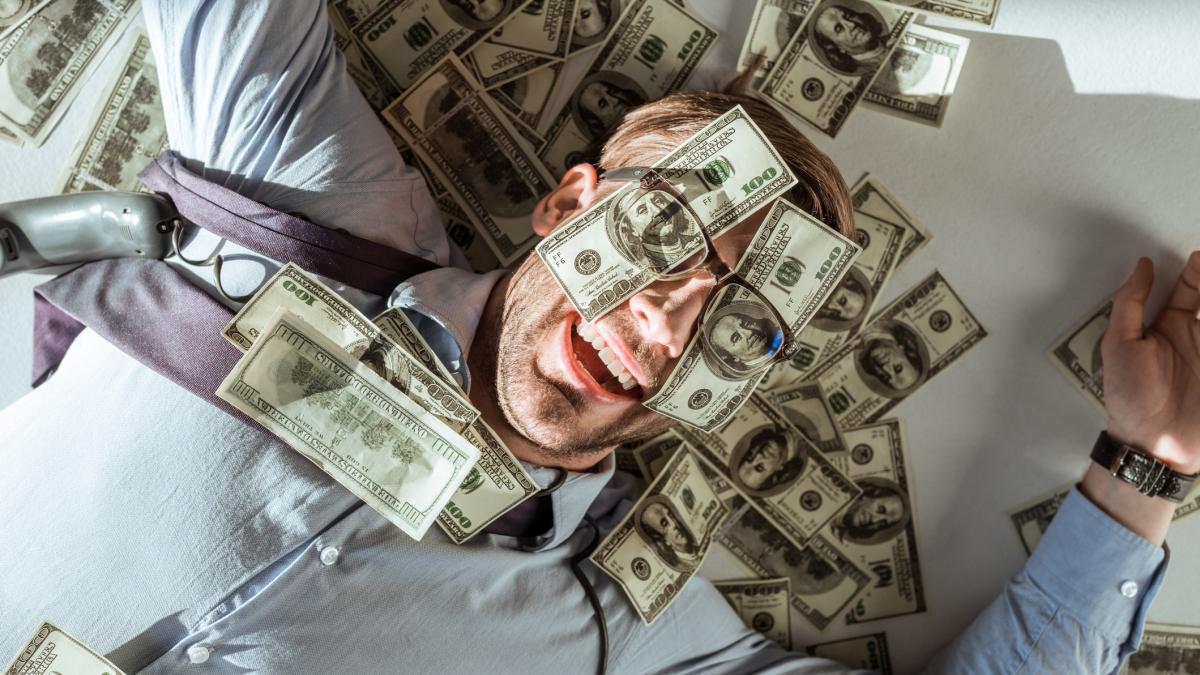 in fiecare zi din 2024 peste 1 000 de americani au devenit milionari