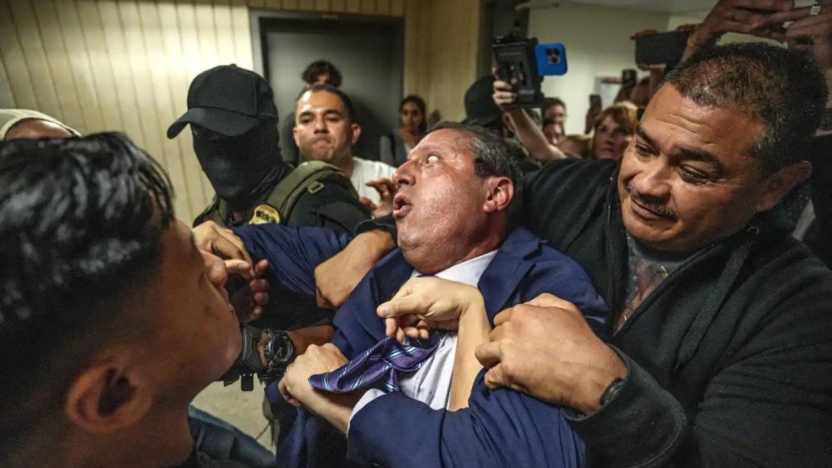 politia anti migratie a arestat un candidat la primaria din new york