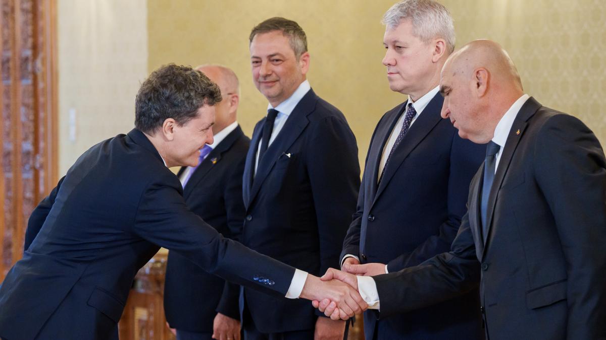 delegatiile partidelor sunt asteptate la consultari de presedintele nicusor dan pentru desemnarea premierului