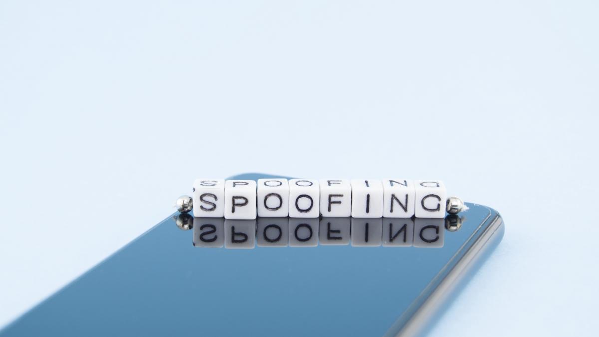 metoda simpla prin care ne dam seama ca telefonul primit este unul de tip spoofing