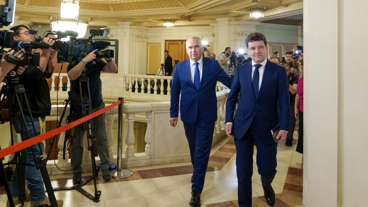 nicusor dan l a desemnat pentru functia de premier pe ilie bolojan