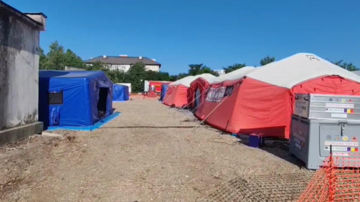 a inceput exercitiul national seism 2025 21 000 de politisti pompieri si medici au fost mobilizati pentru un cutremur de 7 3 grade