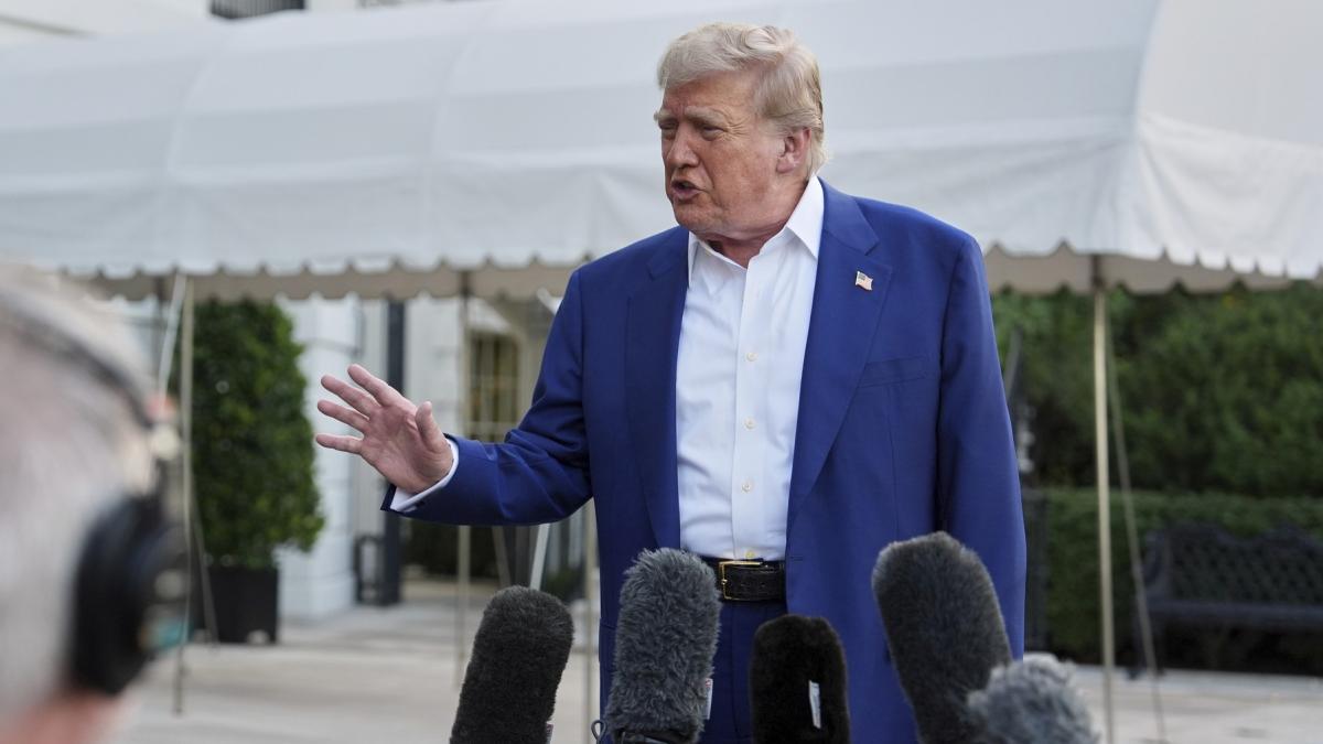 statele unite au atacat iranul trump anunta lovituri la 3 baze nucleare printre care si fordo un succes militar spectaculos