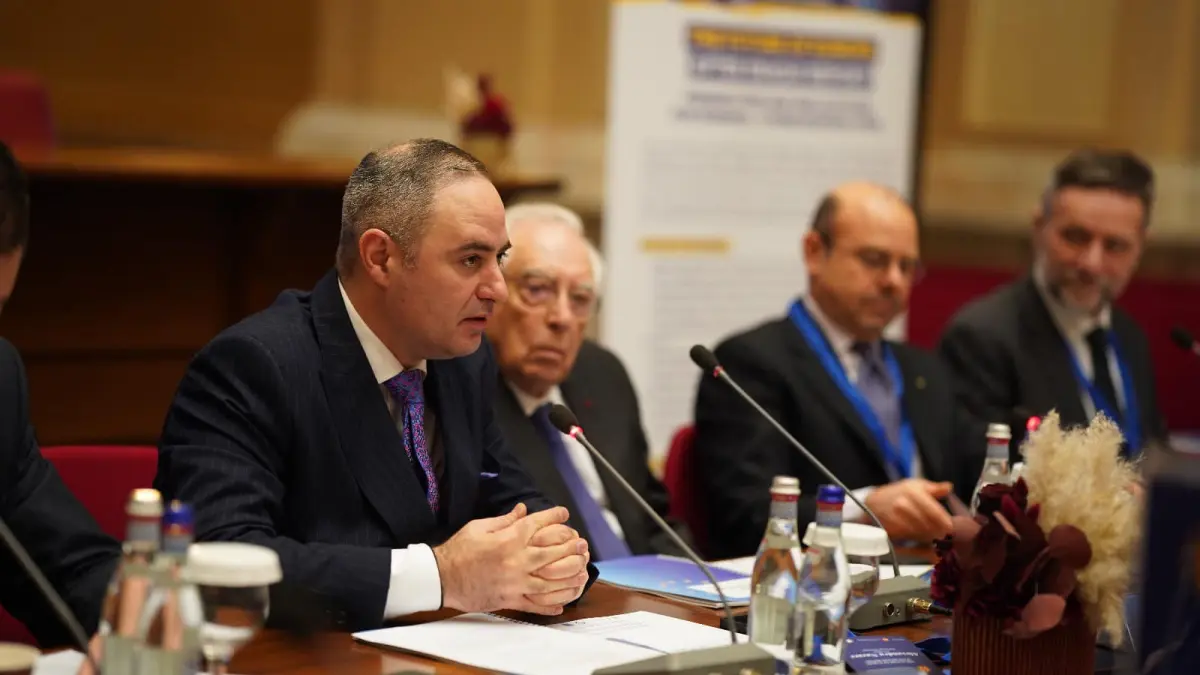 guvernul vrea sa puna taxa pe profitul excesiv al bancilor nazare se va aplica din 2026 si va fi discutata cu bnr