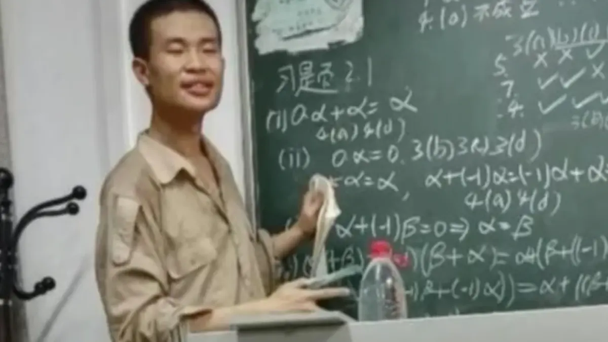 incredibila poveste a barbatului care traieste cu 40 pe luna desi este bogat este celebru in tara lui si un geniu al matematicii