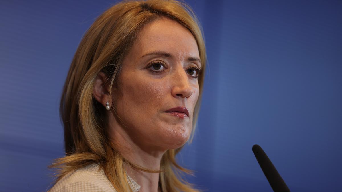 roberta metsola blocata in emiratele arabe unite spatiul aerian a fost inchis