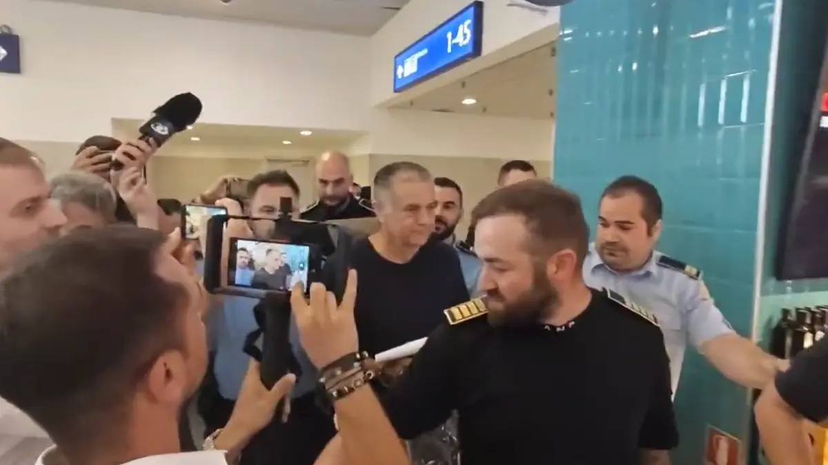 cumnatul lui mircea geoana ionut costea va fi adus azi in romania si va fi inchis intr un penitenciar