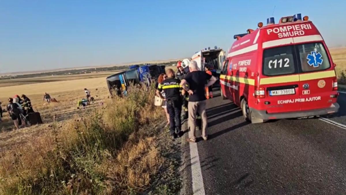 accident grav in constanta un autocar plin cu ucraineni s a rasturnat a fost activat planul rosu