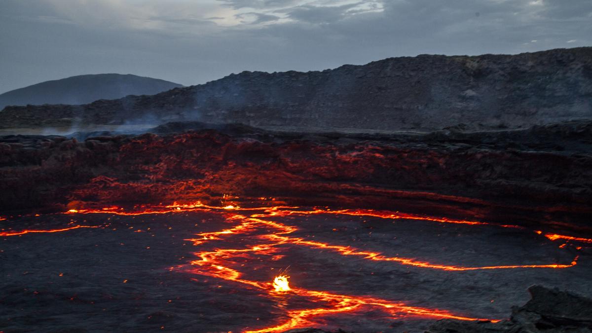 magma care pulseaza rupe un continent in doua au descoperit geologii
