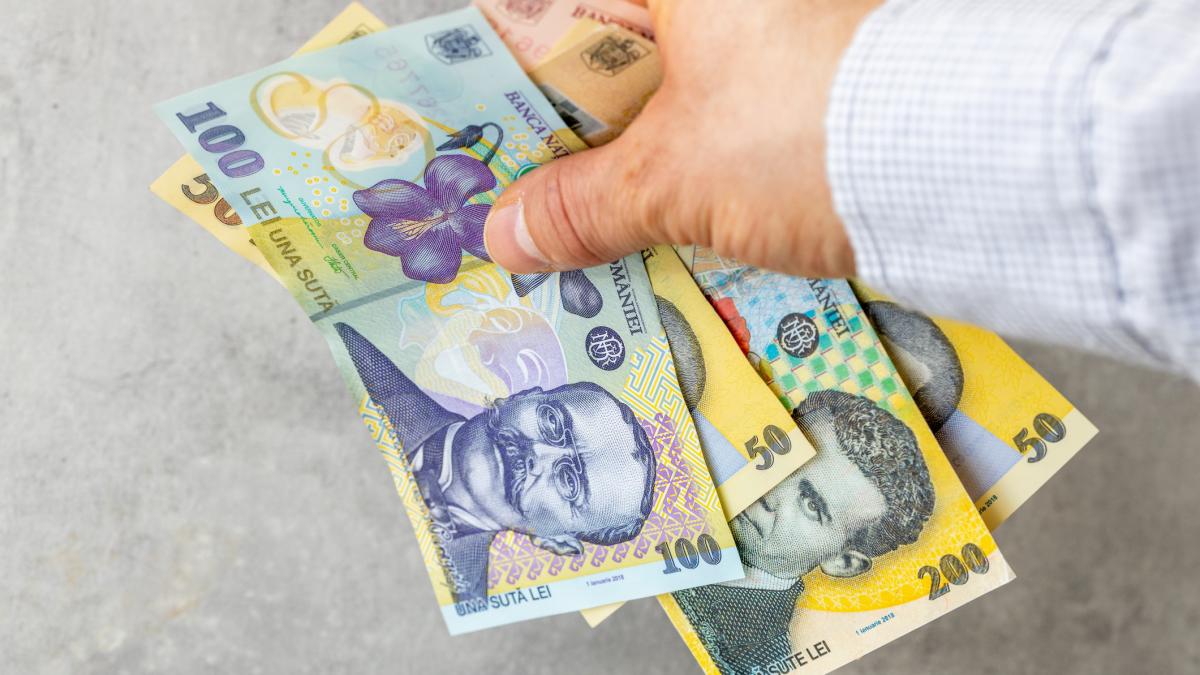 salariile directorilor din companiile pmb ar putea fi plafonate la nivelul salariului viceprimarului