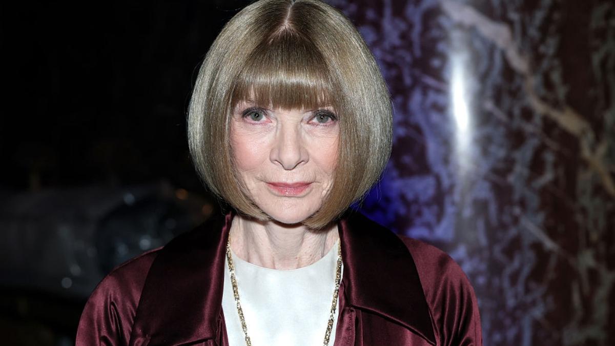 anna wintour demisioneaza din functia de redactor sef al revistei vogue dupa aproape 40 de ani