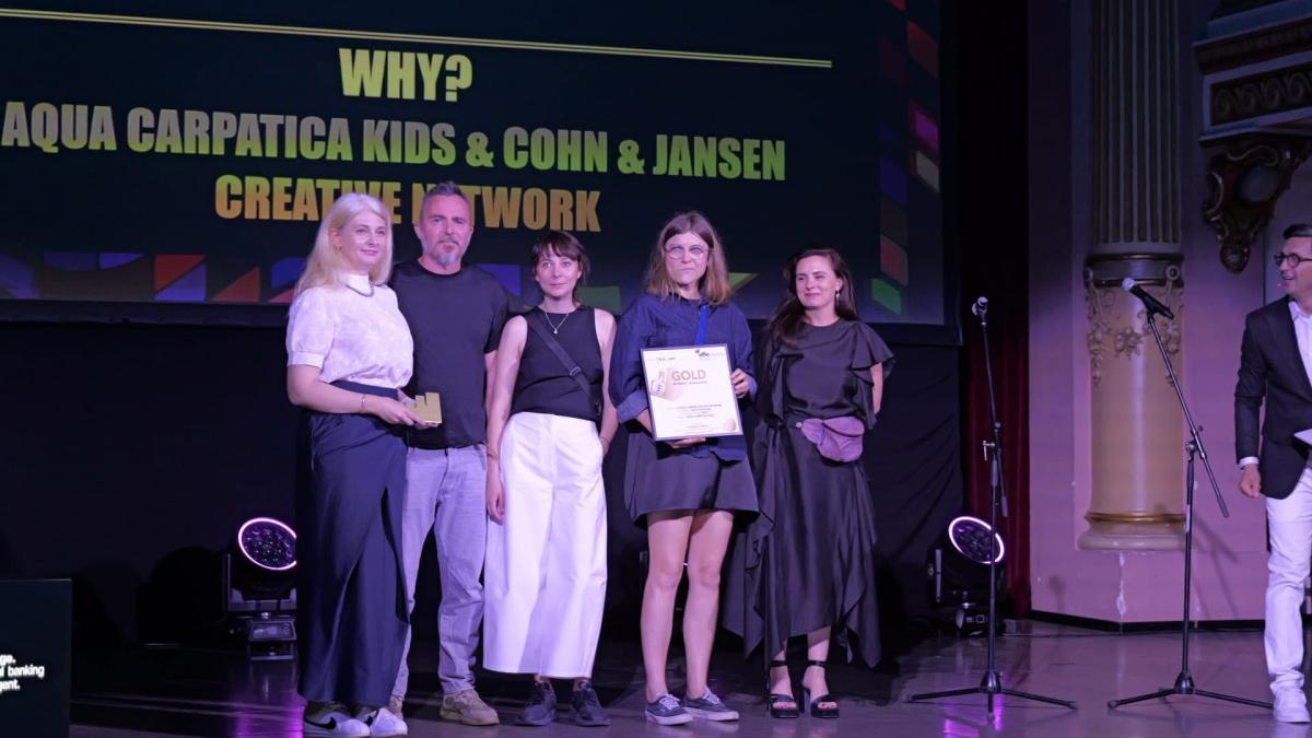 aqua carpatica noi distinctii in palmares gold bronze effie produsul anului si brandul anului