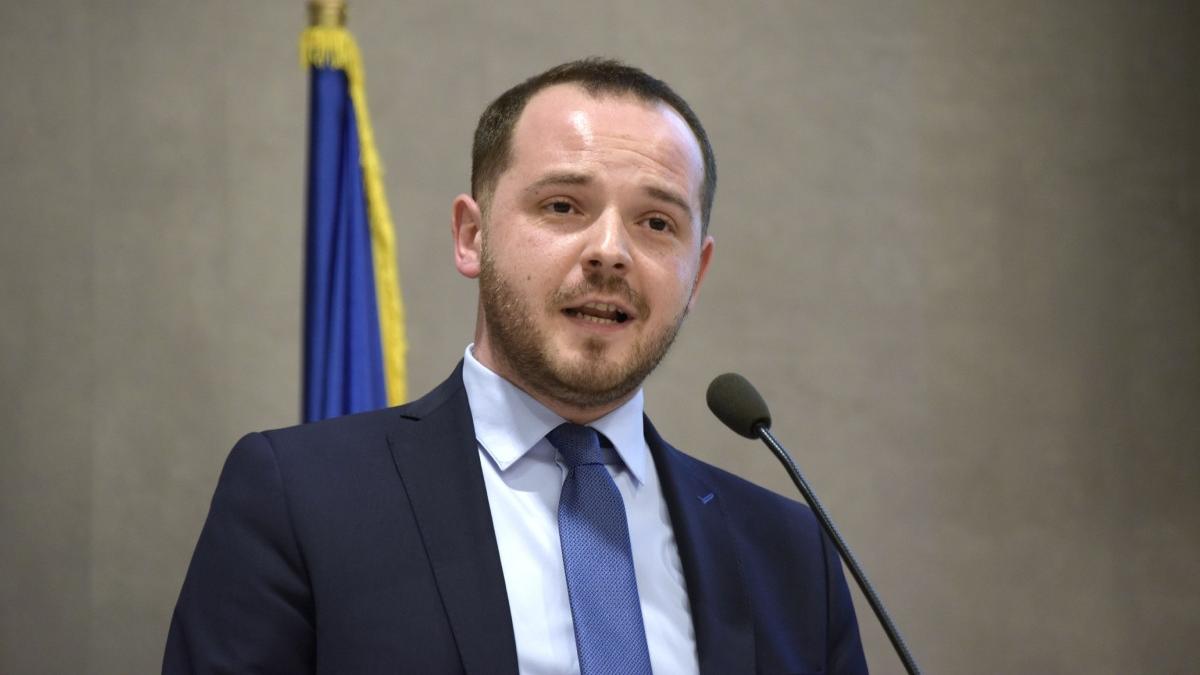 ministrul sanatatii anunta intalniri cu sindicatele si pledeaza pentru sporuri in suma fixa nu aplicate procentual