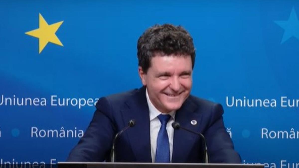 nicusor dan spune cat castiga la primarie si cat ia ca presedinte eu crescand in functie am pierdut la salariu