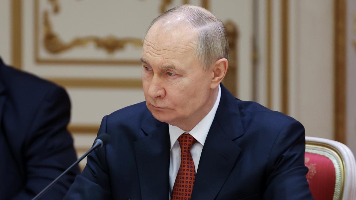 putin vrea sa reduca cheltuielile militare din cauza crizei economice am platit cu inflatia