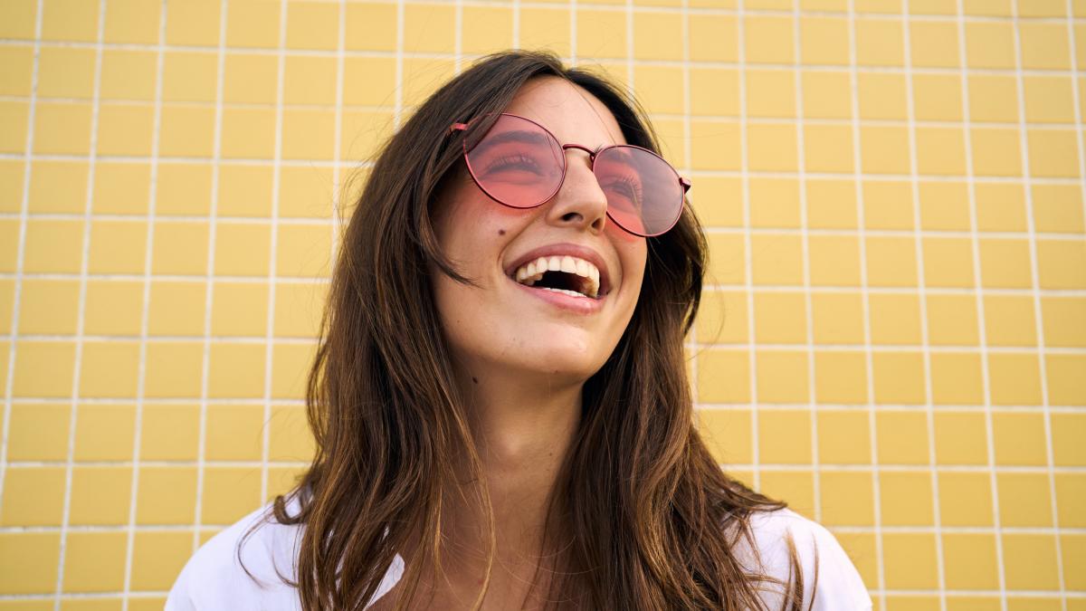 protectia ochilor nu e doar moda cum alegi ochelarii de soare care iti pastreaza vederea sanatoasa