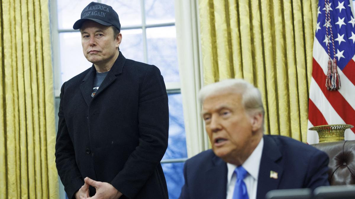 elon musk critici dure pentru proiectul marii si frumoasei legi a lui trump absolut nebunesc si distructiv o sinucidere politica