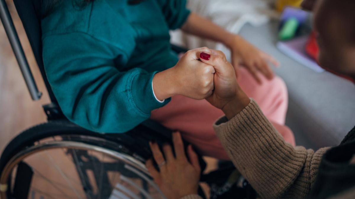 familiile victimelor ranite grav in accidente vor putea primi despagubiri senatul a aprobat modificarea codului civil