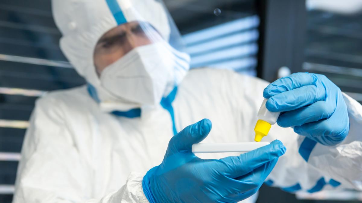 nato investeste in consolidarea apararii impotriva amenintarilor biologice credem ca este absolut imperativ sa elaboram contramasuri