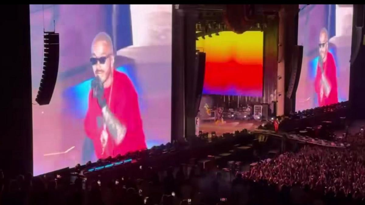 ultima seara a festivalului intencity s a incheiat cu un foc de artificii impresionant j balvin a fost asteptat cu emotii de fani